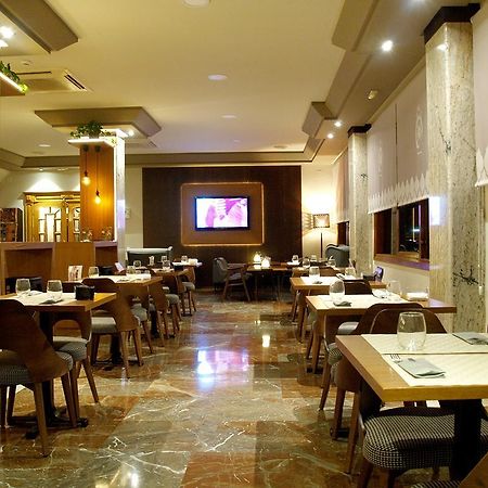 Hotel Zodiaco Байлен Екстер'єр фото