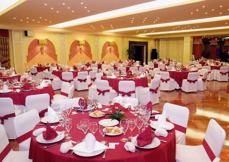 Hotel Zodiaco Байлен Екстер'єр фото